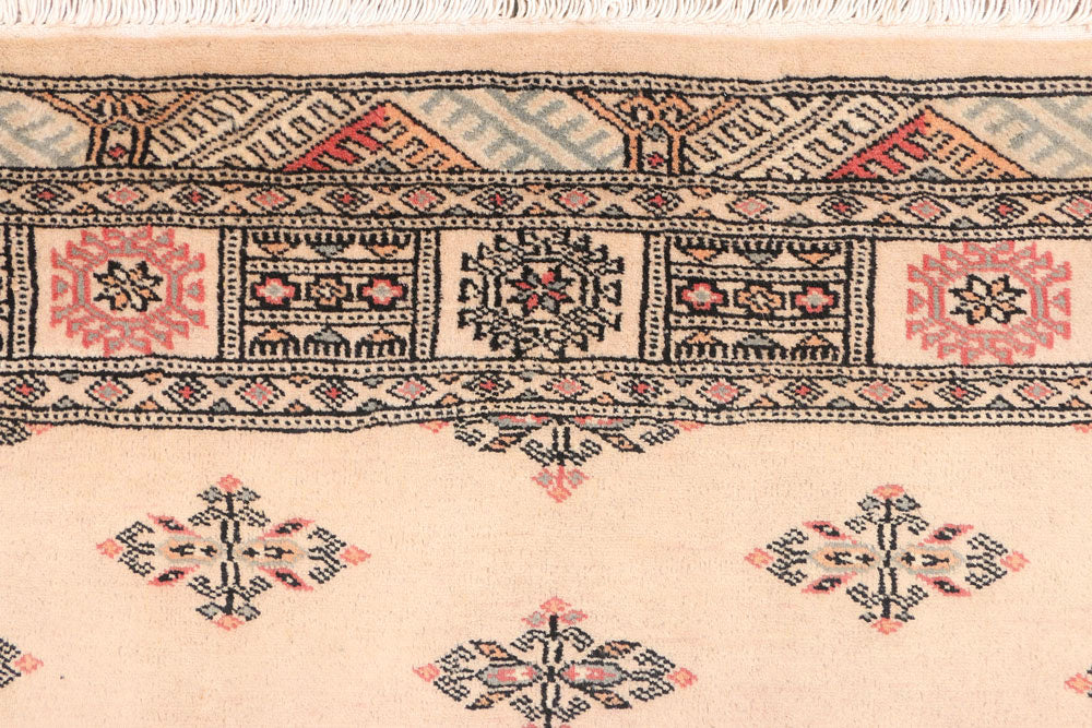Navajo White Butterfly 4' 1 x 6' 1 - No. 45785 - ALRUG Rug Store