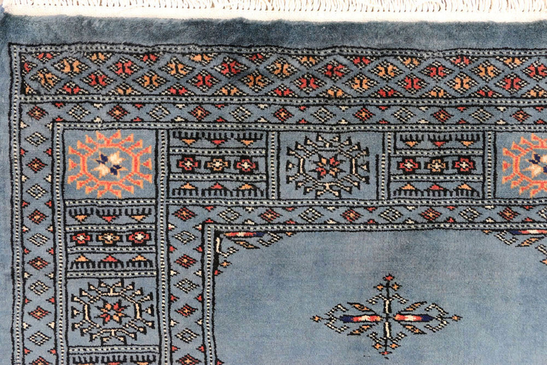 Light Slate Grey Butterfly 4'  1" x 6'  2" - No. QA17231