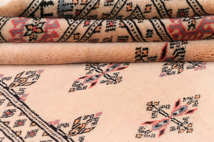 Bisque Butterfly 4' 1 x 6' 1 - No. 45816