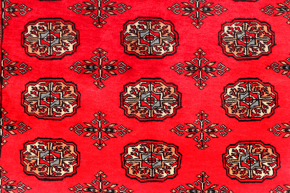Red Bokhara 4' 8 x 6' 11 - No. 45831 - ALRUG Rug Store