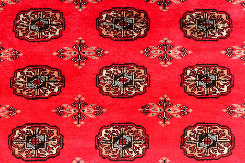 Red Bokhara 4' 5 x 6' 10 - No. 45838 - ALRUG Rug Store