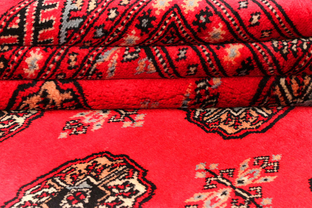Red Bokhara 4' 5 x 6' 10 - No. 45838 - ALRUG Rug Store