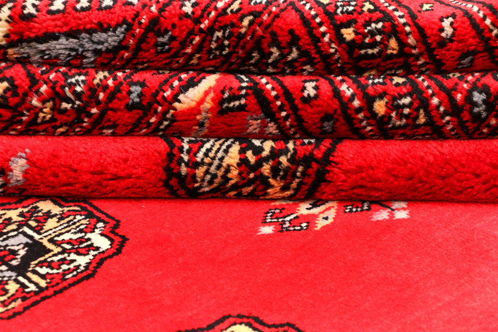 Crimson Bokhara 4' 7 x 6' 8 - No. 45871 - ALRUG Rug Store