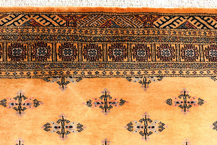 Navajo White Butterfly 4' 7 x 6' 8 - No. 45888 - ALRUG Rug Store