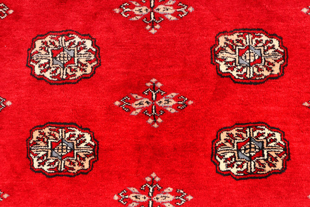 Red Bokhara 4' 6 x 6' 4 - No. 45893 - ALRUG Rug Store