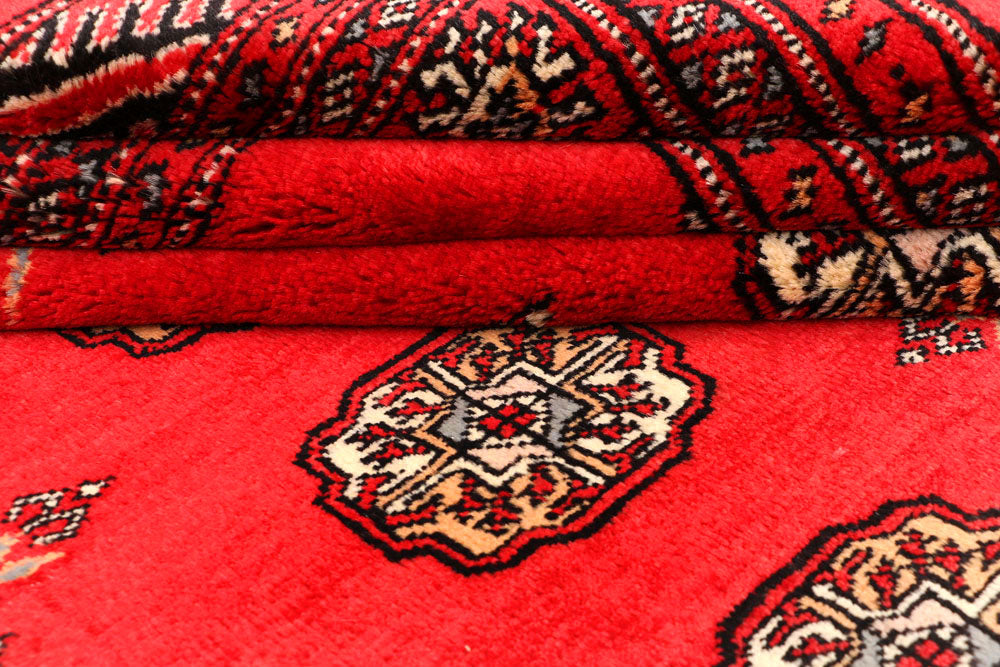 Crimson Bokhara 4' 8 x 7' - No. 45904 - ALRUG Rug Store