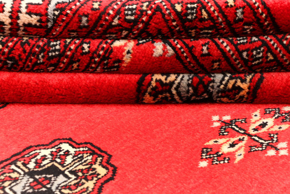 Red Bokhara 4' 9 x 6' 4 - No. 45913 - ALRUG Rug Store