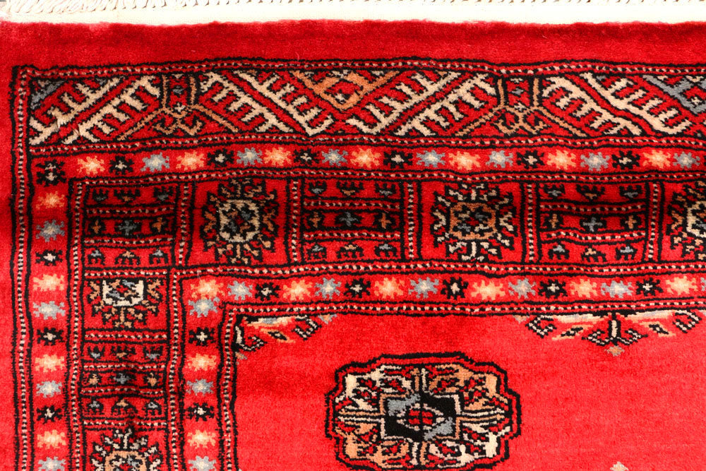 Crimson Bokhara 4' 7 x 6' 7 - No. 45916 - ALRUG Rug Store