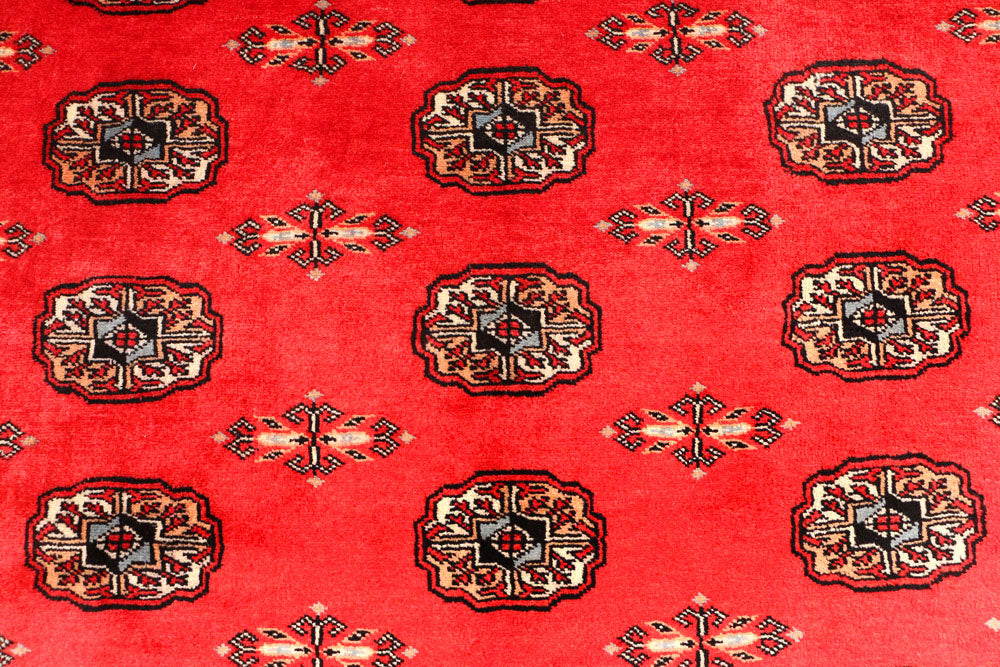 Crimson Bokhara 4' 7 x 6' 7 - No. 45916 - ALRUG Rug Store