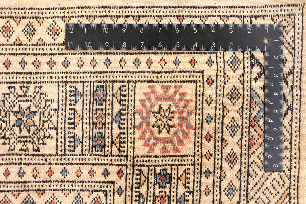 Wheat Bokhara 5' 6 x 8' 11 - No. 45926 - ALRUG Rug Store