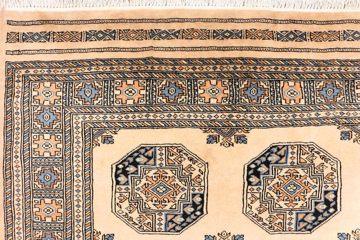 Bisque Fil Pa 5' 7 x 8' 8 - No. 45993 - ALRUG Rug Store