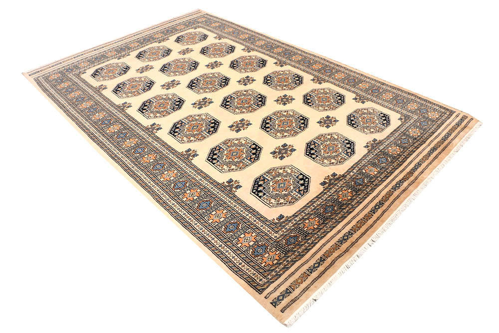 Bisque Fil Pa 5' 7 x 8' 8 - No. 45993 - ALRUG Rug Store