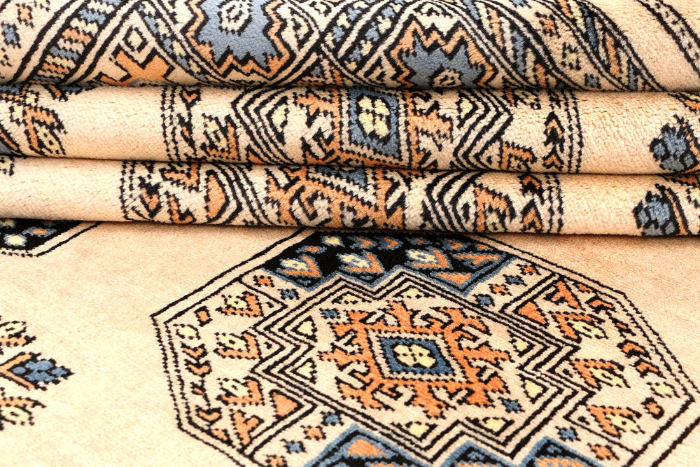 Bisque Fil Pa 5' 7 x 8' 8 - No. 45993 - ALRUG Rug Store