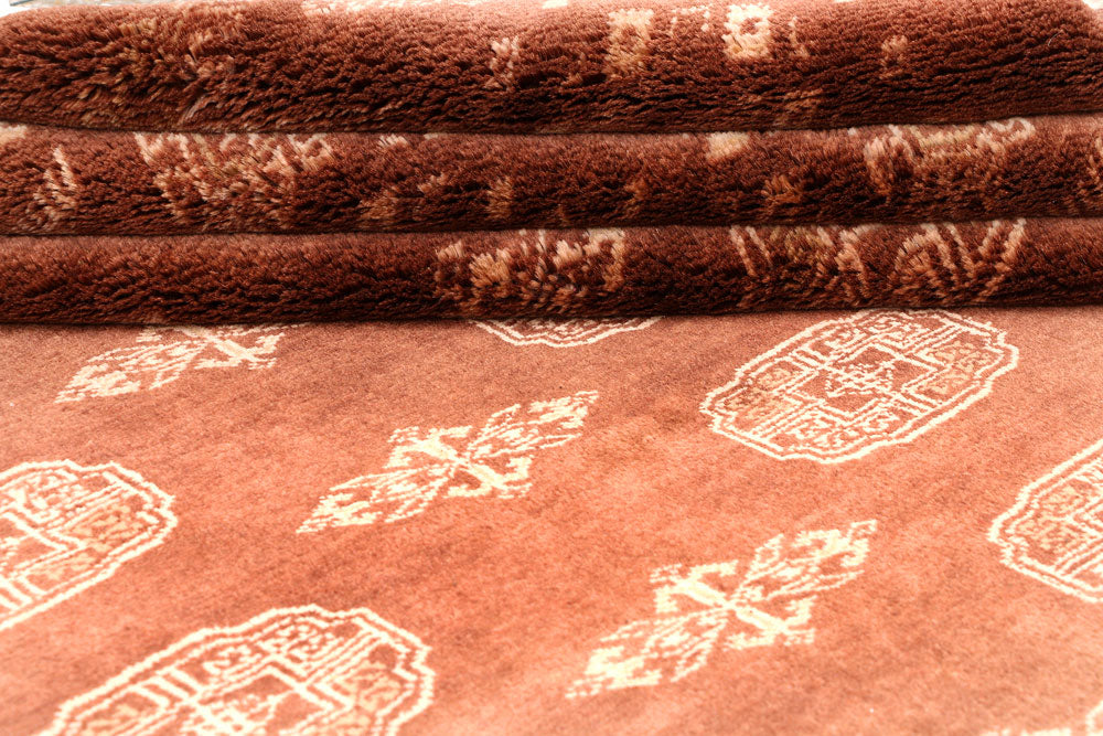 Sienna Bokhara 6' 9 x 9' 9 - No. 46014 - ALRUG Rug Store