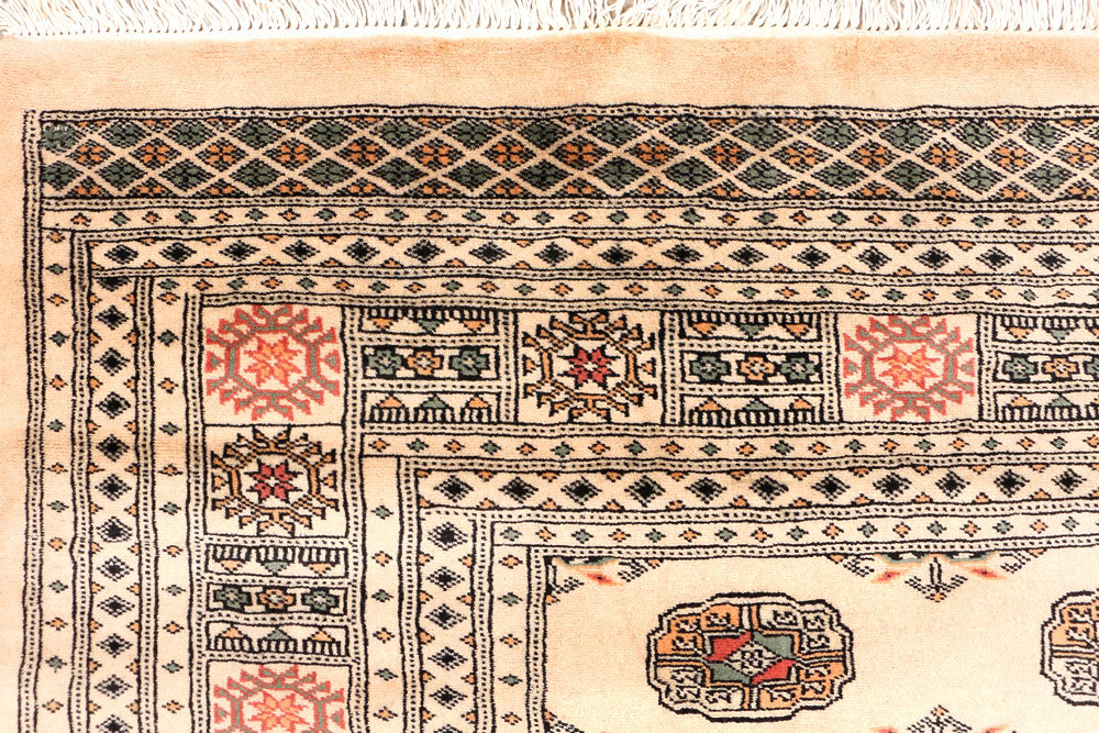 Navajo White Bokhara 6' 6 x 10' 3 - No. 46015 - ALRUG Rug Store