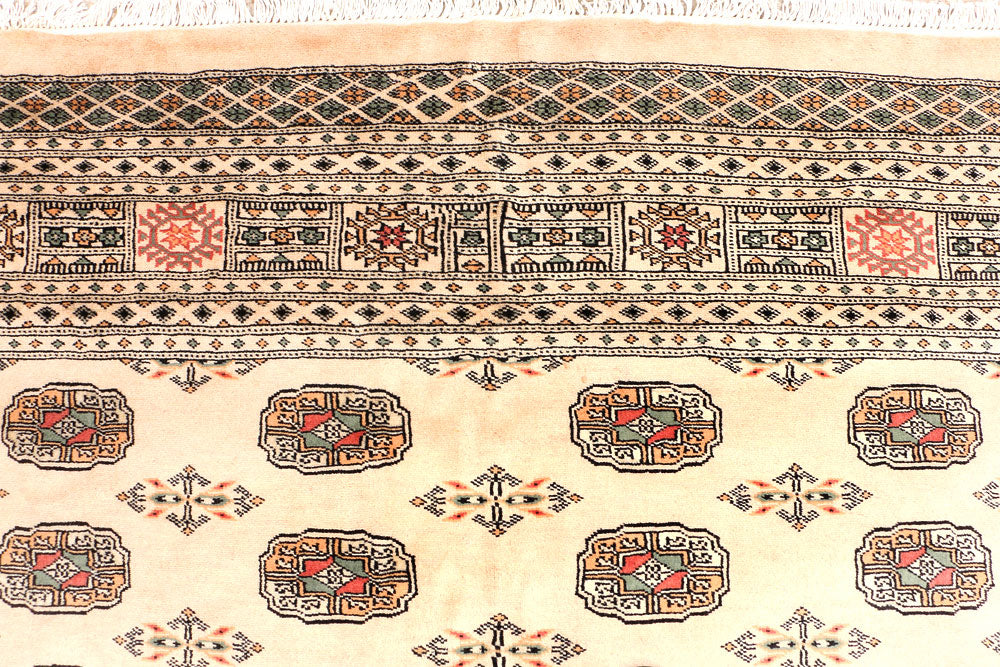 Navajo White Bokhara 6' 6 x 10' 3 - No. 46015 - ALRUG Rug Store