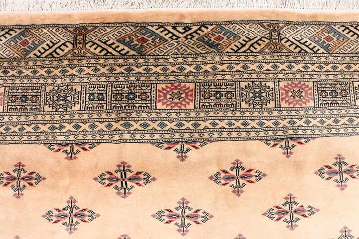 Bisque Butterfly 6' 6 x 10' 3 - No. 46037 - ALRUG Rug Store
