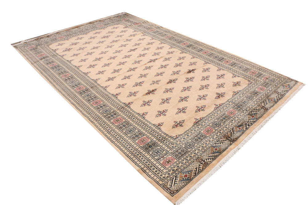 Bisque Butterfly 6' 6 x 10' 3 - No. 46037 - ALRUG Rug Store