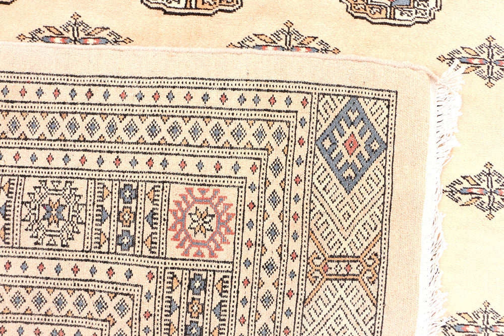 Bisque Bokhara 6' 8 x 10' 5 - No. 46043 - ALRUG Rug Store