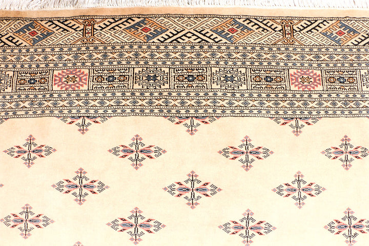 Tan Butterfly 6' 7 x 10' 1 - No. 46072 - ALRUG Rug Store