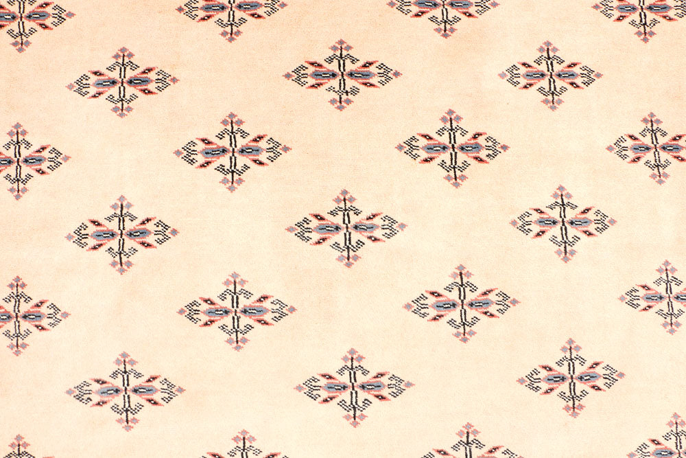 Tan Butterfly 6' 7 x 10' 1 - No. 46072 - ALRUG Rug Store