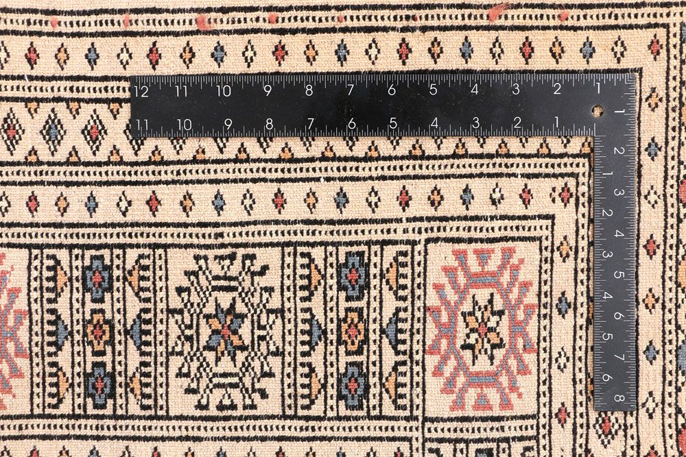 Butterfly 6' 8 x 10' 2 - No. 46078 - ALRUG Rug Store