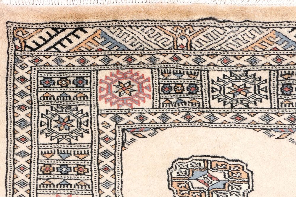 Bokhara 2' 8 x 4' 1 - No. 46356 - ALRUG Rug Store