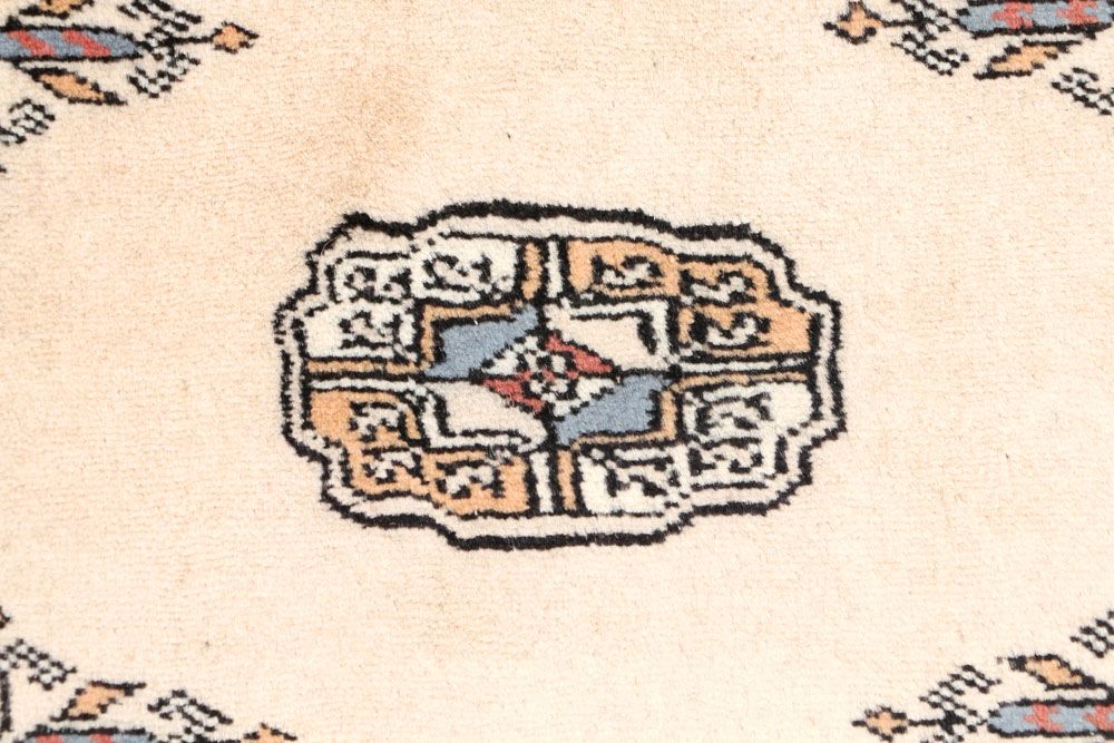 Bokhara 2' 8 x 4' 1 - No. 46356 - ALRUG Rug Store