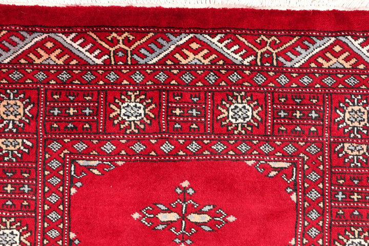 Butterfly 2' 7 x 4' 2 - No. 46382 - ALRUG Rug Store