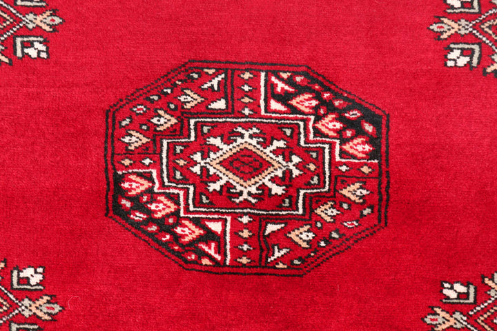 Red Fil Pa 2'  8" x 3'  10" - No. QA43747