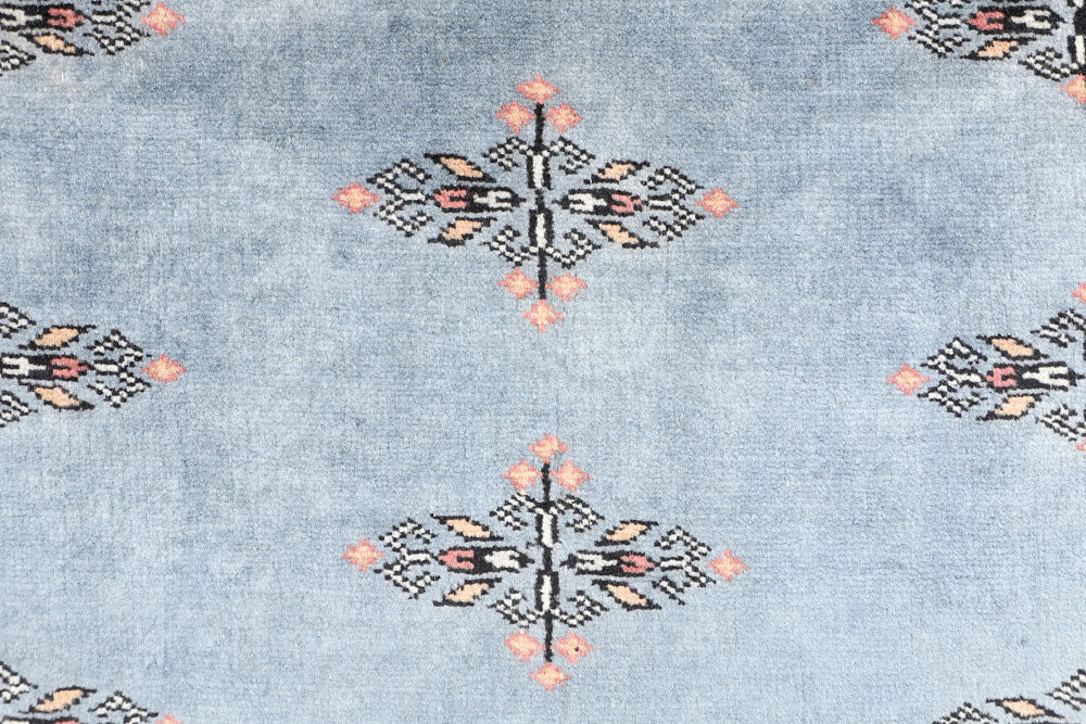 Light Slate Grey Butterfly 2' 7 x 3' 10 - No. 46408 - ALRUG Rug Store