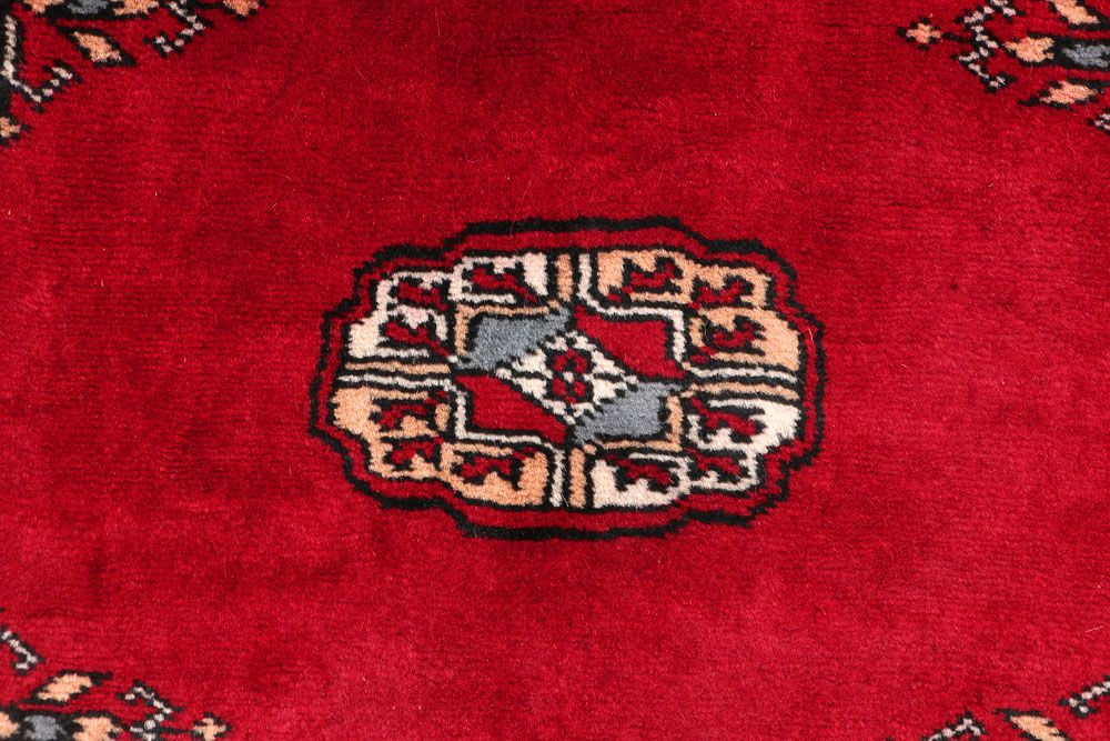 Bokhara 2' 7 x 4' 2 - No. 46440 - ALRUG Rug Store