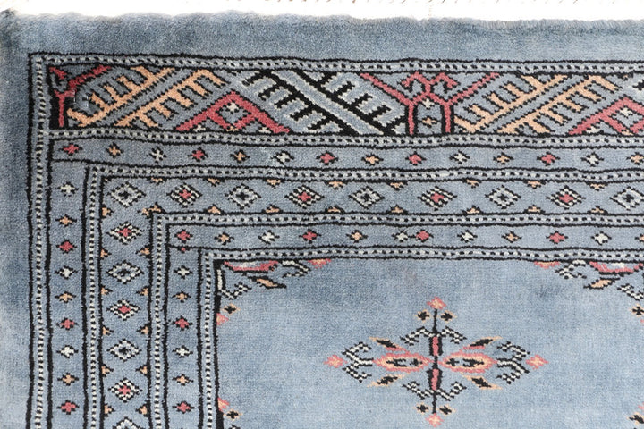 Light Slate Grey Butterfly 2' 2 x 5' 10 - No. 46508 - ALRUG Rug Store