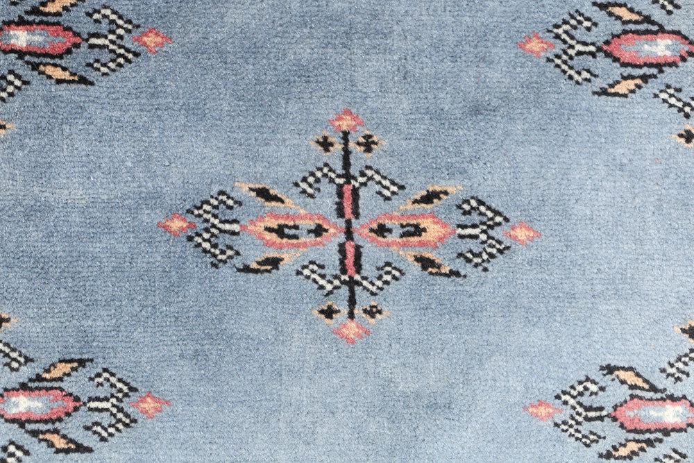 Light Slate Grey Butterfly 2' 2 x 5' 10 - No. 46508 - ALRUG Rug Store