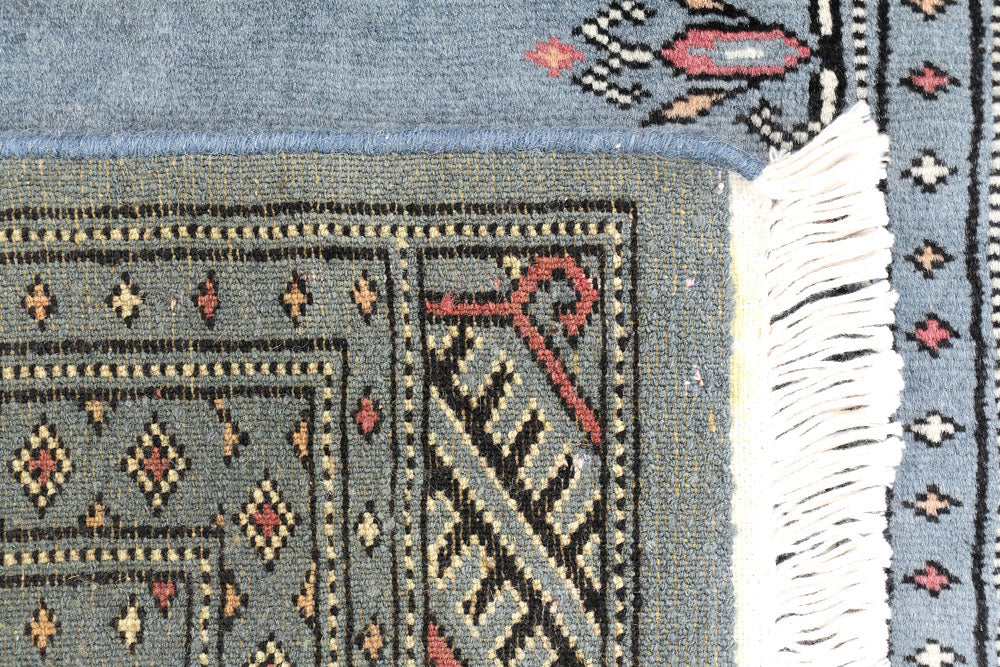 Light Slate Grey Butterfly 2' x 5' 8 - No. 46516 - ALRUG Rug Store