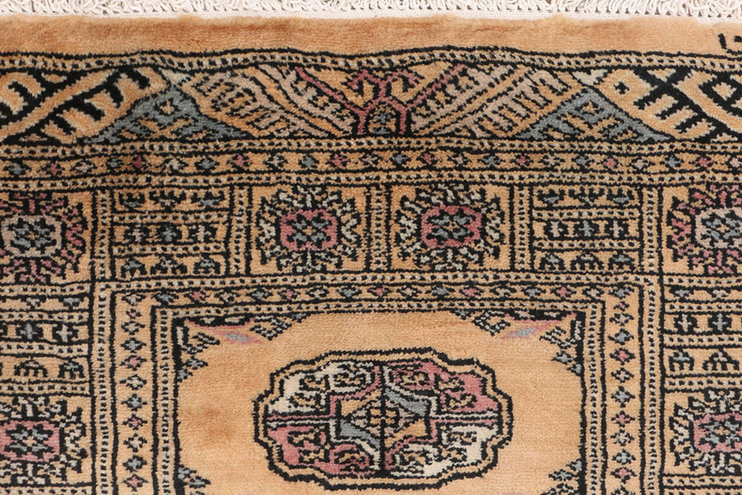 Moccasin Bokhara 2'  2" x 5'  10" - No. QA38800