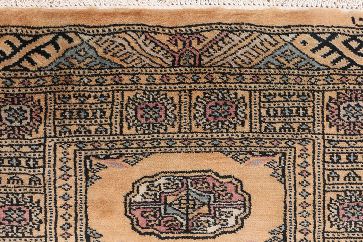 Moccasin Bokhara 2'  2" x 5'  10" - No. QA38800