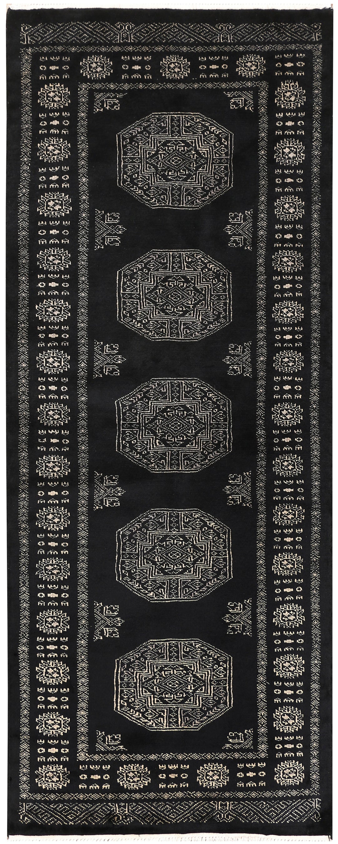Black Fil Pa 2' 7 x 6' 6 - No. 46567 - ALRUG Rug Store