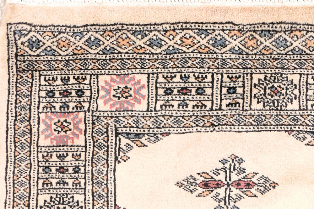 Wheat Butterfly 2' 7 x 6' 10 - No. 46569 - ALRUG Rug Store