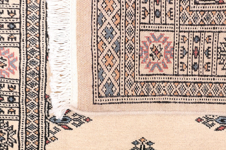 Wheat Butterfly 2' 7 x 6' 10 - No. 46569 - ALRUG Rug Store