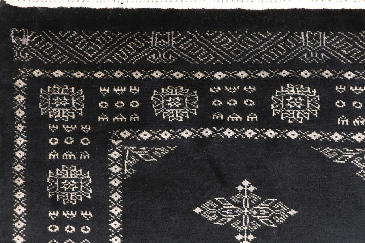 Butterfly 2' 6 x 6' 7 - No. 46576 - ALRUG Rug Store