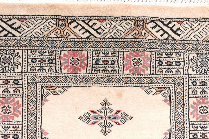 Bisque Butterfly 2' 6 x 6' 8 - No. 46582 - ALRUG Rug Store