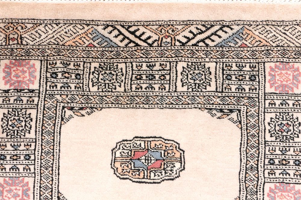 Bokhara 2' 7 x 6' 9 - No. 46604 - ALRUG Rug Store