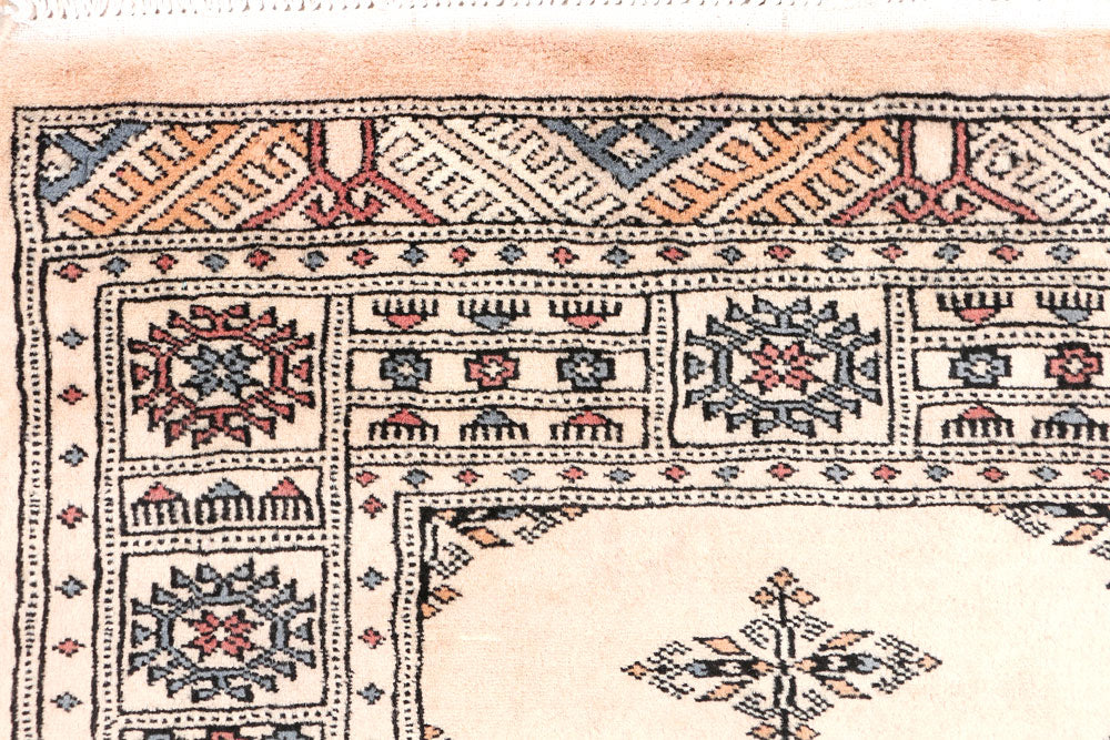 Bisque Butterfly 2' 7 x 6' 8 - No. 46610 - ALRUG Rug Store