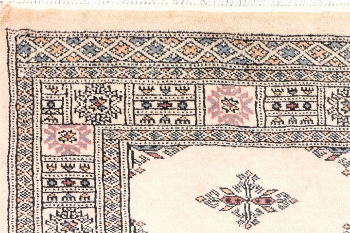 Butterfly 2' 7 x 6' 3 - No. 46634 - ALRUG Rug Store