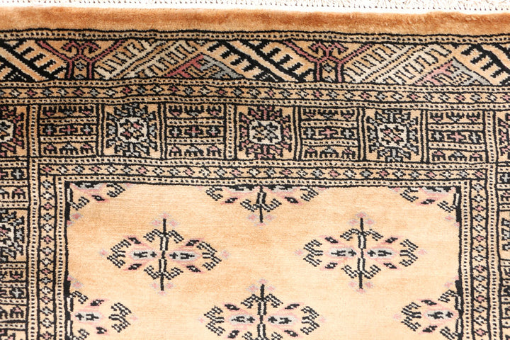 Moccasin Butterfly 2' 8 x 6' 9 - No. 46647 - ALRUG Rug Store