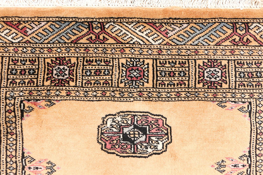 Moccasin Bokhara 2' 7 x 6' 7 - No. 46649 - ALRUG Rug Store