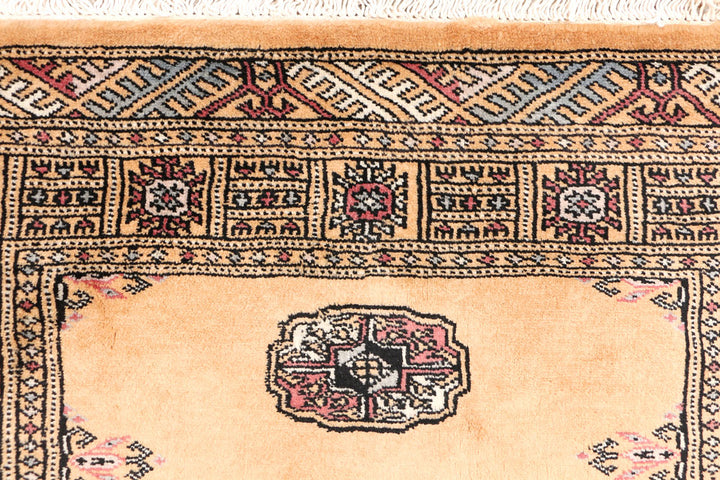 Moccasin Bokhara 2' 7 x 6' 7 - No. 46649 - ALRUG Rug Store