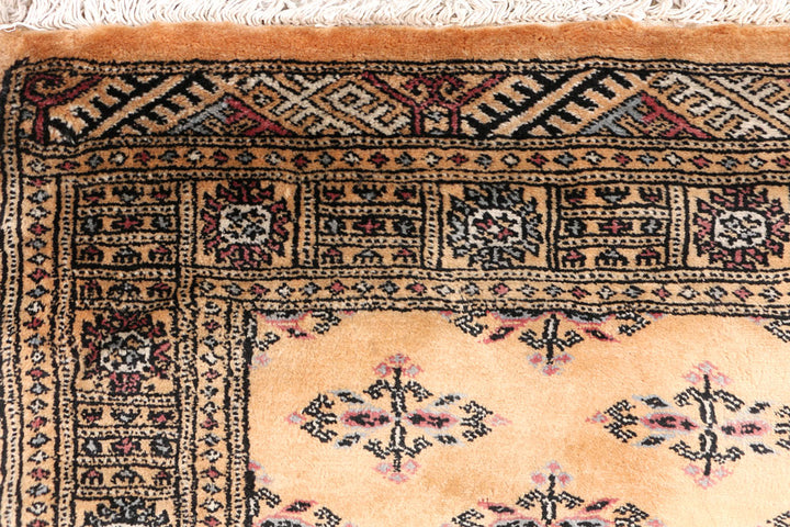 Moccasin Butterfly 2' 7 x 7' 1 - No. 46651 - ALRUG Rug Store