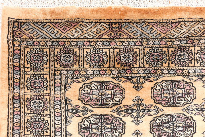 Moccasin Bokhara 2' 7 x 6' 6 - No. 46663 - ALRUG Rug Store